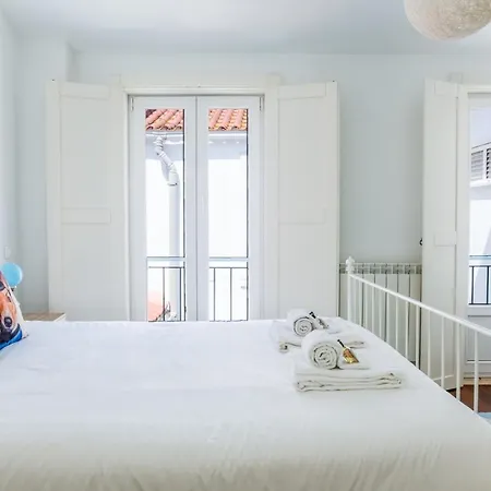 Plum Guide - Celebrity Apartment